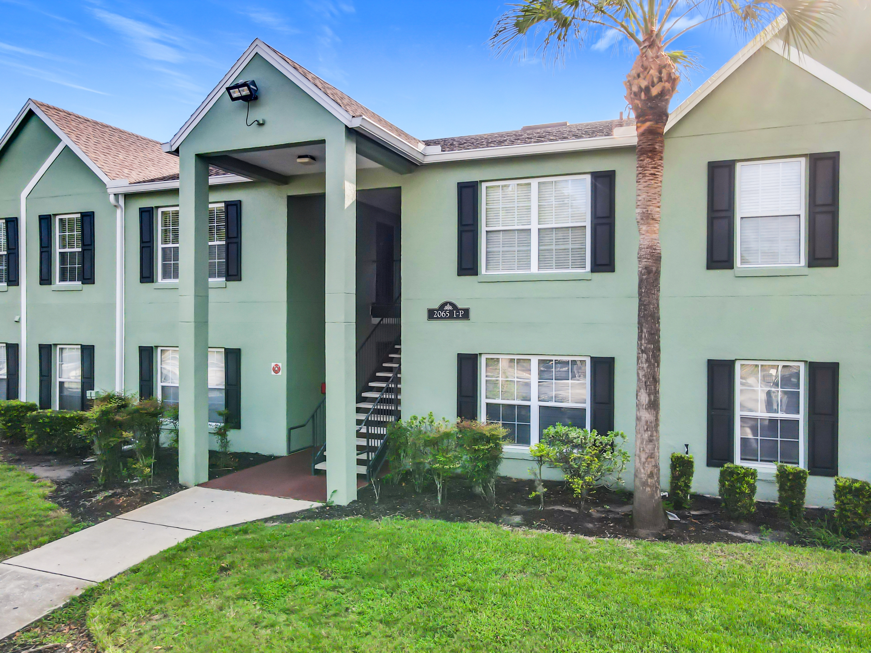 2065 Dixie Belle Drive - M